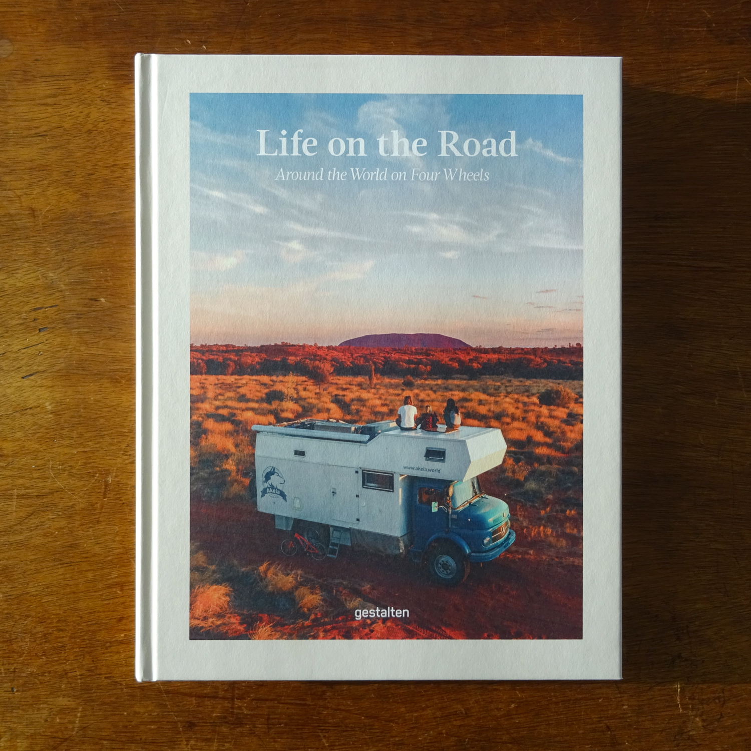 Cover of the book Life On The Road